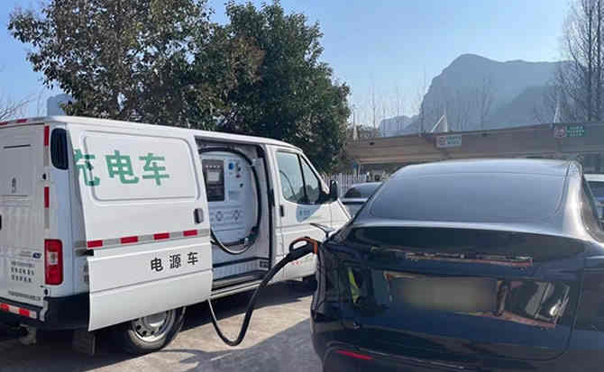 抚松汽车搭电
