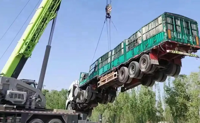 抚松道路脱困救援案例